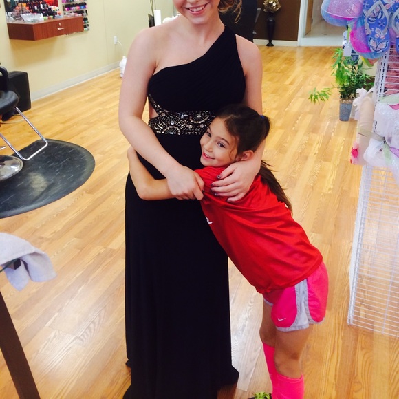 Prom Dress - Picture 2 of 2